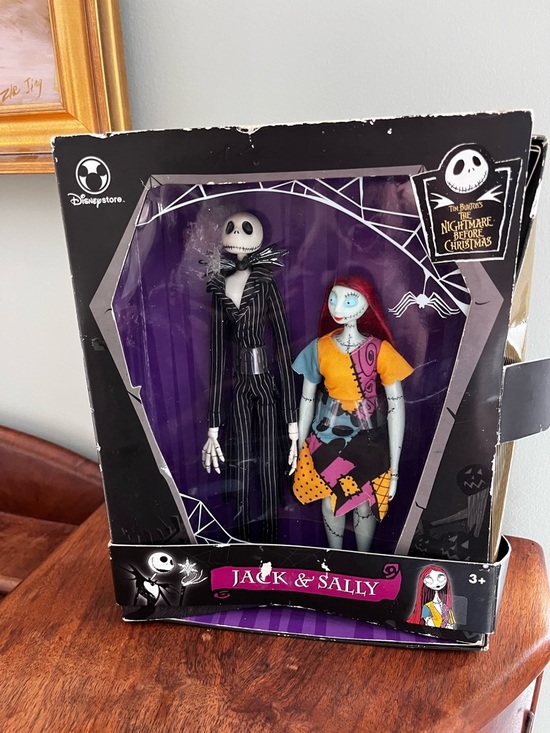 Disney Other - Vintage Disney Store The Nightmare Before Christmas Jack & Sally Figures in box
